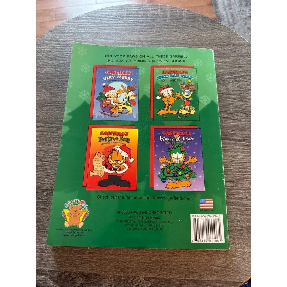2005 Garfield's Holiday Play Coloring & Activity Book Unused